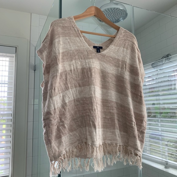 Gap sleeveless striped poncho top with fringe - Picture 3 of 3